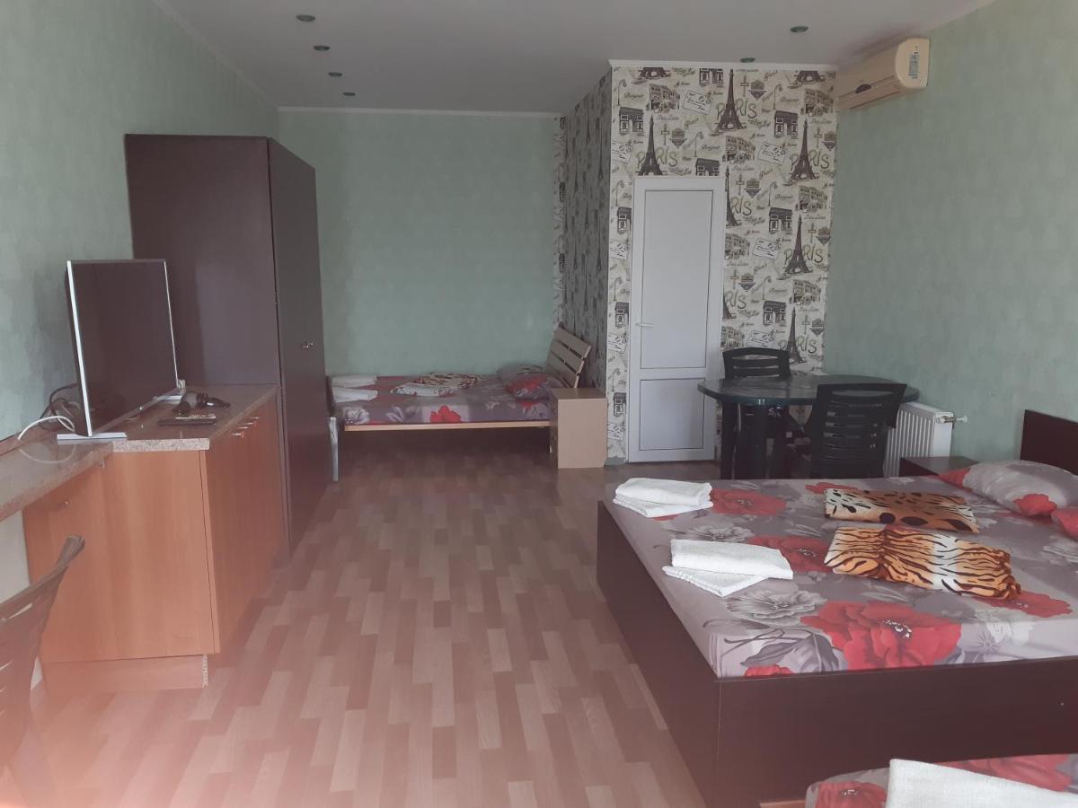 Отель Маленький Рай Zatoka Exteriér fotografie