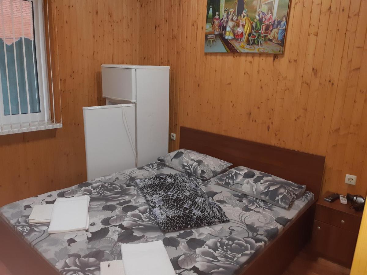 Отель Маленький Рай Zatoka Exteriér fotografie